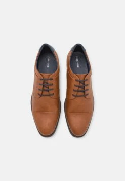 Pier One UNISEX - Schnürer - Brown -Pier One 2096e0cc4a1b4ec19ffbe489243beffe