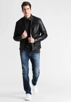 Pier One Jeans Straight Leg - Washed Dark Blue -Pier One 4c74582ef98a4988b5544b034db7d908