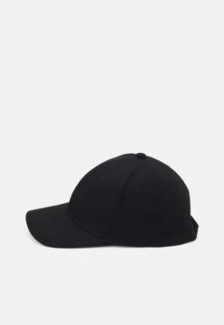 Pier One UNISEX - Cap - Black 10 Pier One UNISEX - Cap - Black -Pier One 6b038c69f349434fa7ecf2015c6b499a