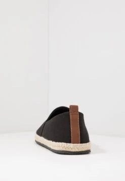 Pier One RENA ESPADRILLE UNISEX - Espadrille - Black -Pier One 7feacd16e0f641c0a3bc1ce06bef0121