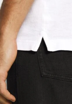 Pier One 2 PACK - Poloshirt - White/black -Pier One b4c1c454fc3f4bc8a30e47a738a048f0