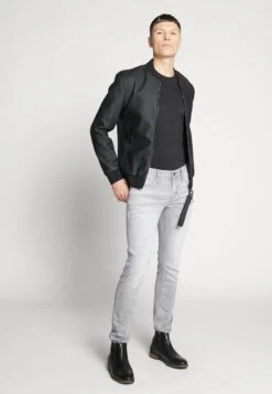 Pier One 2 PACK - Top - White/black -Pier One c5e3985593c9463f9e29b52b32961a9d 1