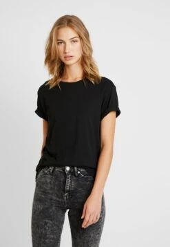 Pier One T-Shirt Basic - Black 11 Pier One T-Shirt Basic - Black -Pier One dae999ea2dda446c960df0379b7f1a47