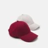 Pier One UNISEX 2 PACK - Cap - Light Grey/berry 1 Pier One UNISEX 2 PACK - Cap - Light Grey/berry -Pier One dc135ddce2ca4d6ea4c07bf8c622a918